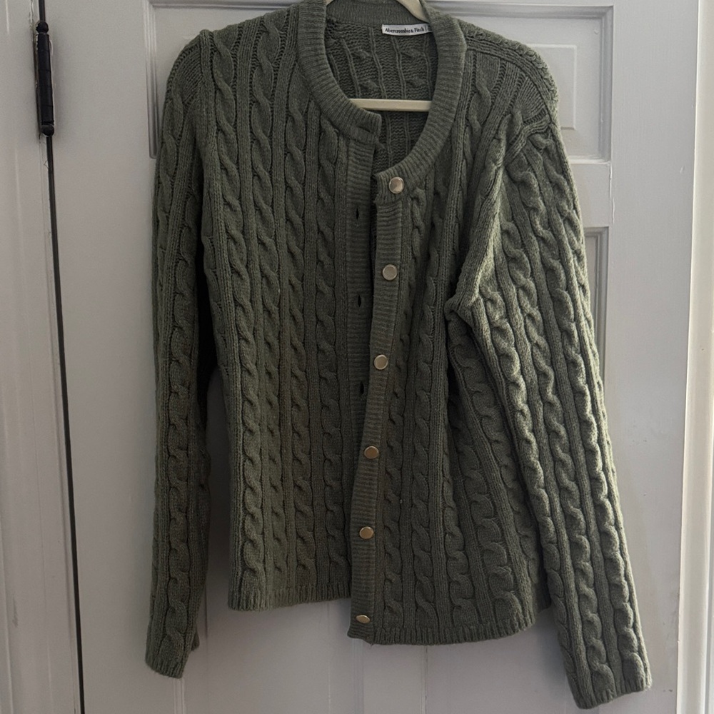 Abercrombie & Fitch Olive Cable Knit Cardigan